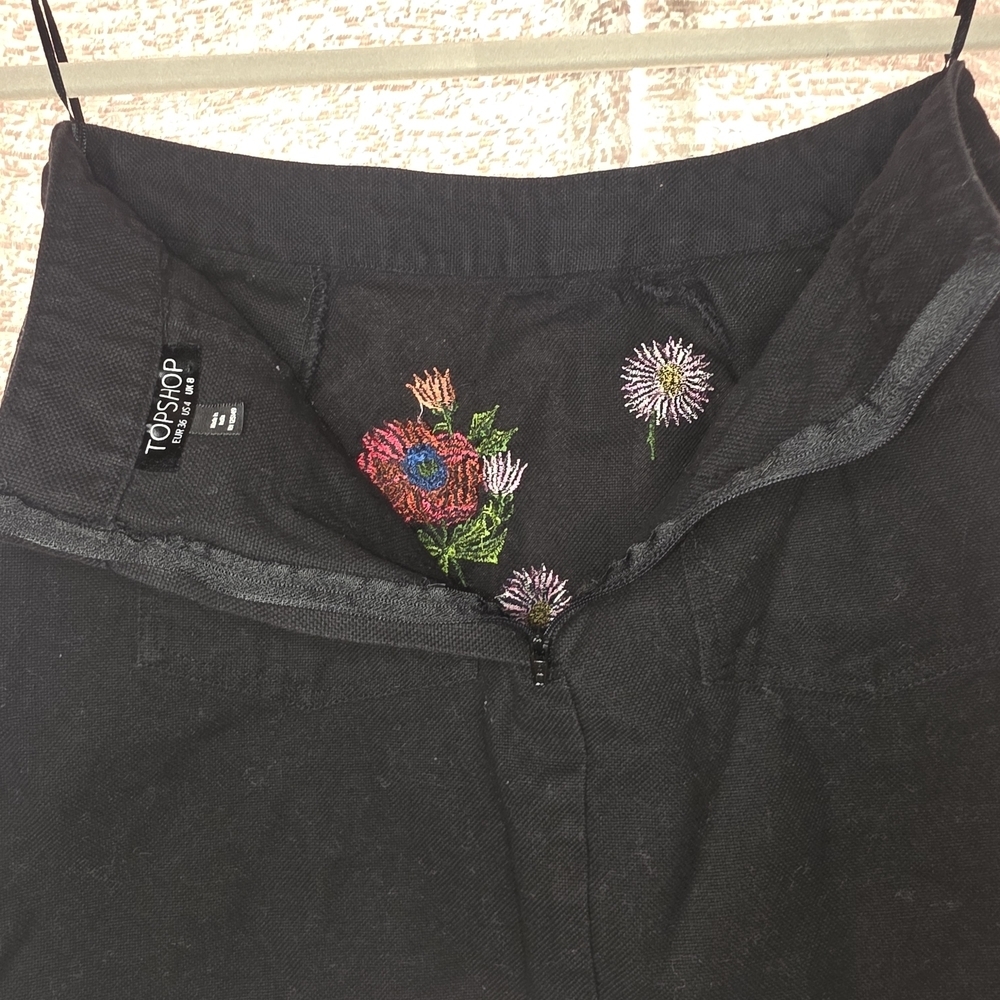 Topshop Black Skirt with Colorful Floral Embroidery - Picture 6 of 7